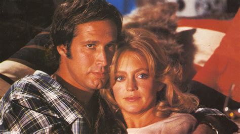 Foul Play! Un thriller comico con Chevy Chase e Goldie Hawn per una notte di risate!